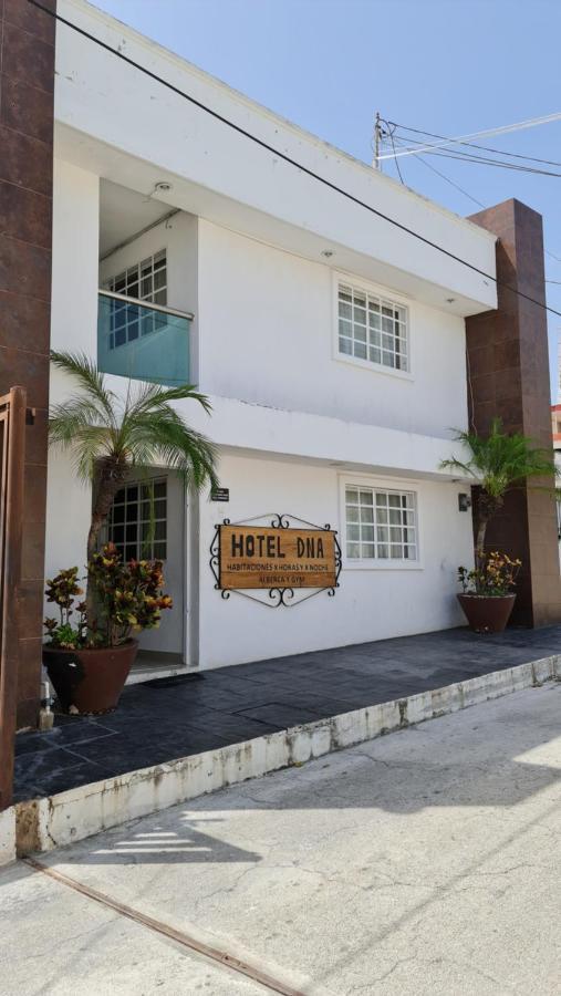 Dna Cancun Hotel Y Posada Eksteriør billede